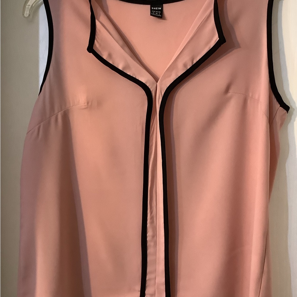 SHEIN Blush Pink Sleeveless Blouse with Black Trim
